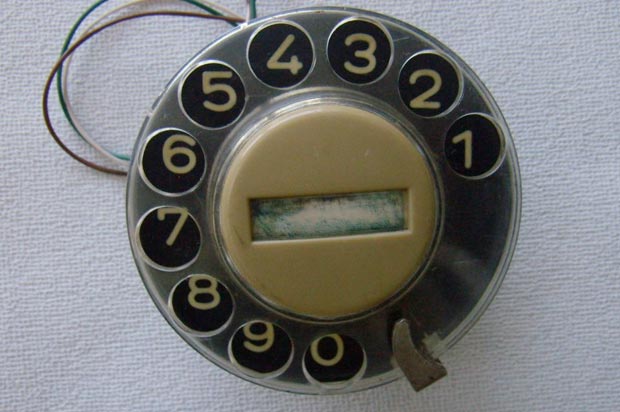 Драгоценные металлы в телефонном номеронабирателе